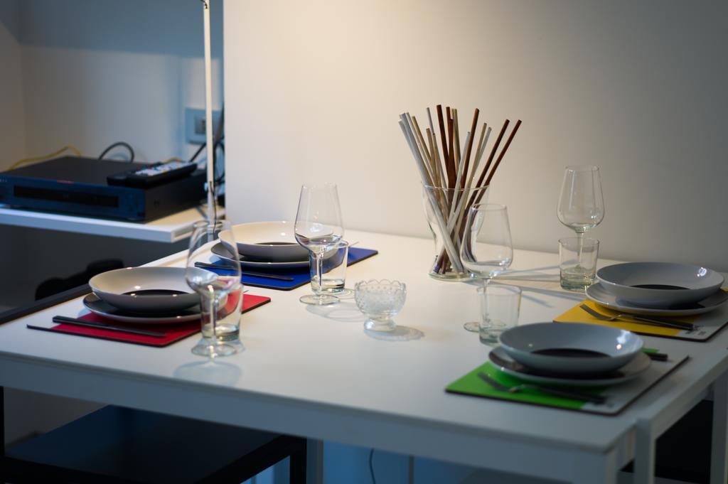Stylish Mini In The Heart Of Milano Apartment Ruang foto